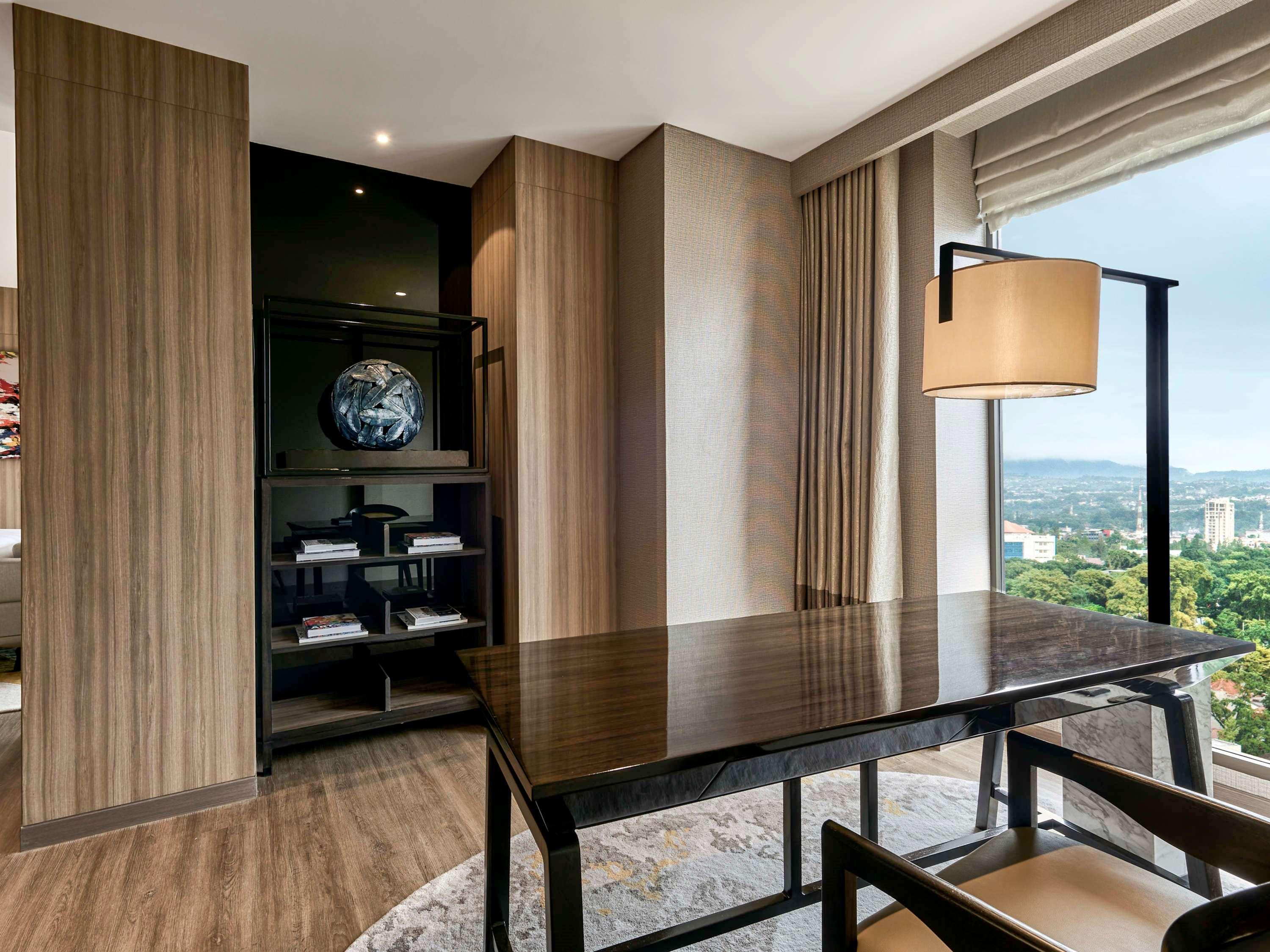 Pullman Bandung Grand Central Rom bilde
