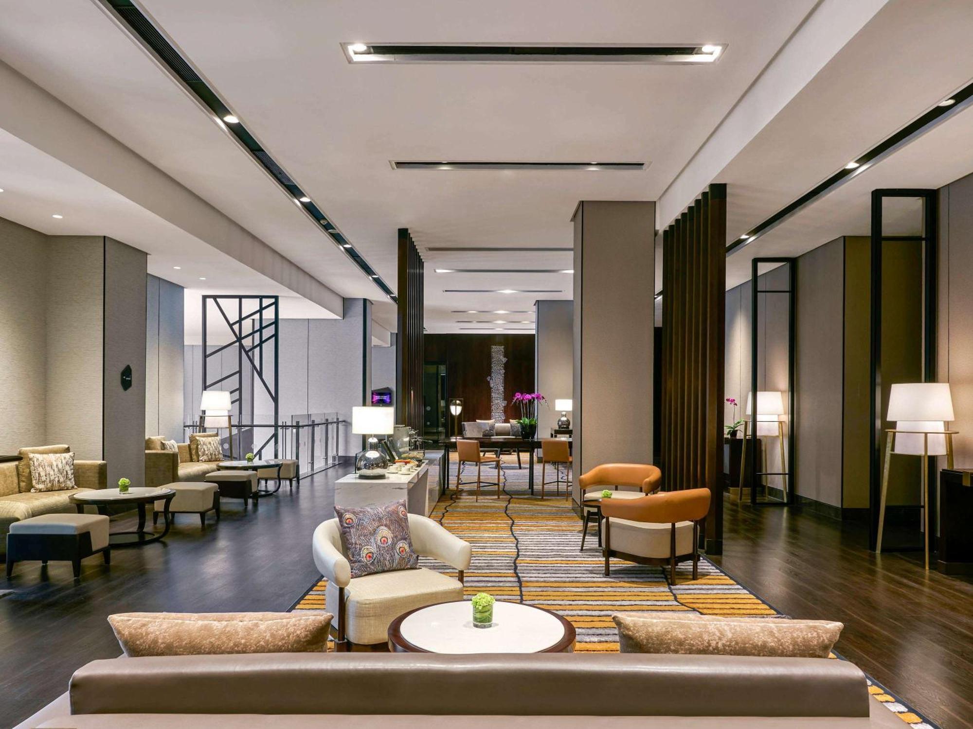 Pullman Bandung Grand Central Eksteriør bilde